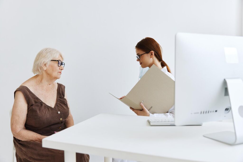 Pflegegrad beantragen: So läuft das MDK-Gutachten ab
